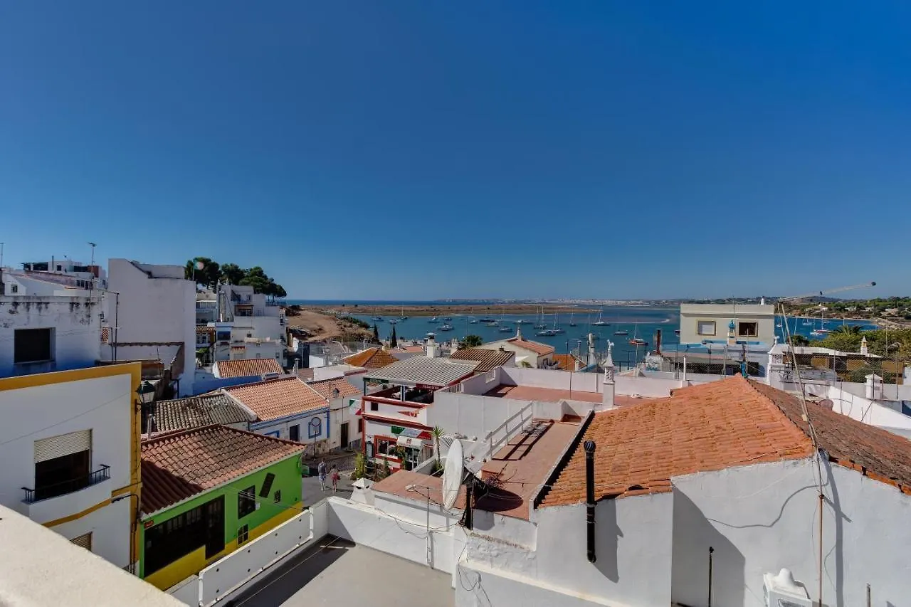 Casa Sunset - Beautiful Apartments In The Centre Of Alvor With Roof Terrace