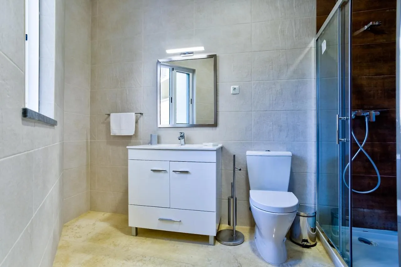 Casa Sunset - Beautiful Apartments In The Centre Of Alvor With Roof Terrace Portugal