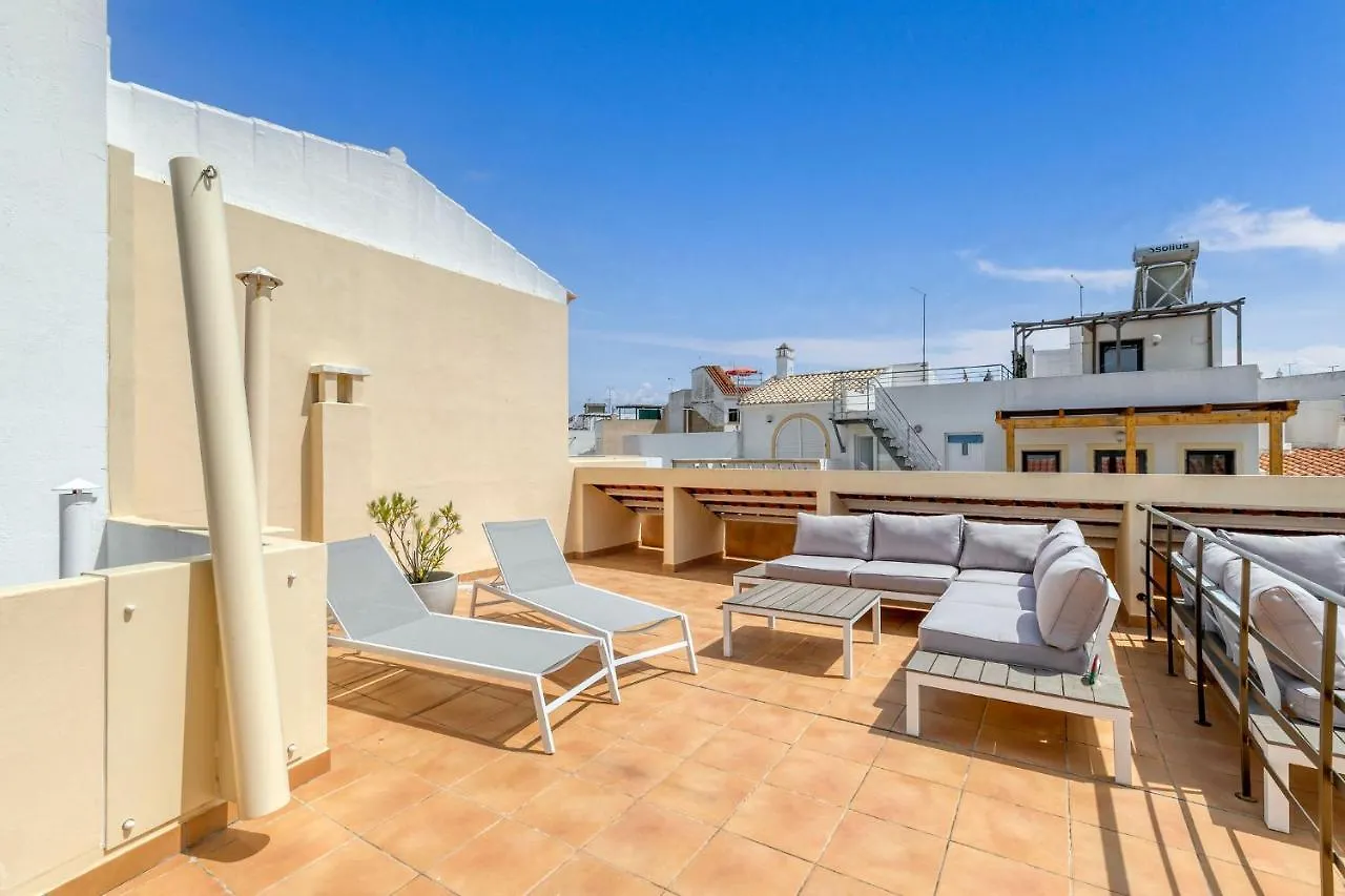 Casa Sunset - Beautiful Apartments In The Centre Of Alvor With Roof Terrace