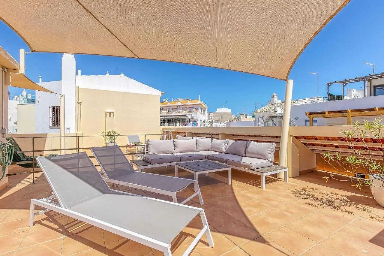 Casa Sunset - Beautiful Apartments In The Centre Of Alvor With Roof Terrace